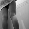 애플힙 팬티스타킹(The Sun Never Sets Sheer Peek-A-Boo Pantyhose - HH18) 관련정보